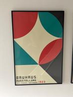 Poster Bauhaus 60 x 90 incl. lijst, Huis en Inrichting, Woonaccessoires | Schilderijen, Tekeningen en Foto's, Nieuw, Ophalen of Verzenden