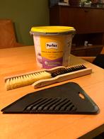 Behangset met lijm en gereedschap, Ophalen, Gebruikt, Kleding