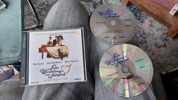 Four Wedding and a funeral 2cd Polygram video, video CD beschikbaar voor biedingen