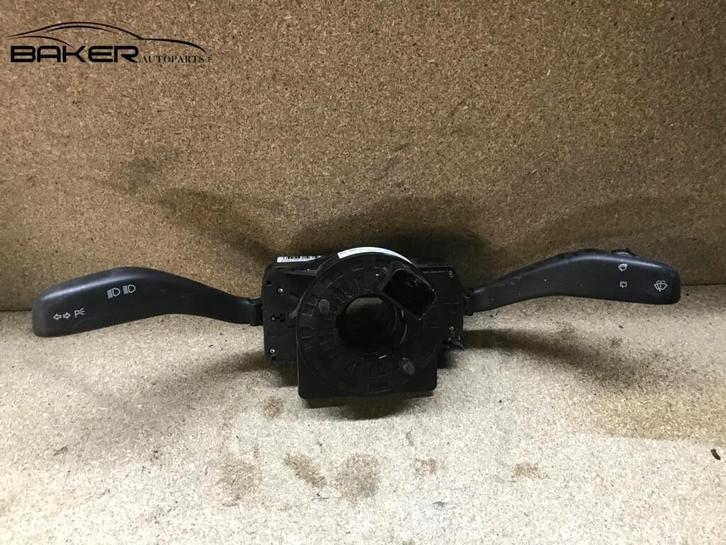 Combischakelaar stuur Volkswagen Polo 9N3 6Q0953503CE, Auto-onderdelen, Dashboard en Schakelaars, Volkswagen, Gebruikt, Ophalen of Verzenden