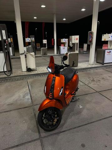 Vespa Sprint 4t Akrapovic, Full option, Carbon, Full malossi beschikbaar voor biedingen