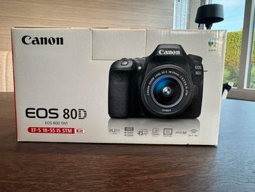 Canon EOS 80D Spiegelreflexcamera beschikbaar voor biedingen