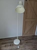 Ikea staande lamp 2 stuks, Huis en Inrichting, Lampen | Vloerlampen, Ophalen, Zo goed als nieuw, 150 tot 200 cm