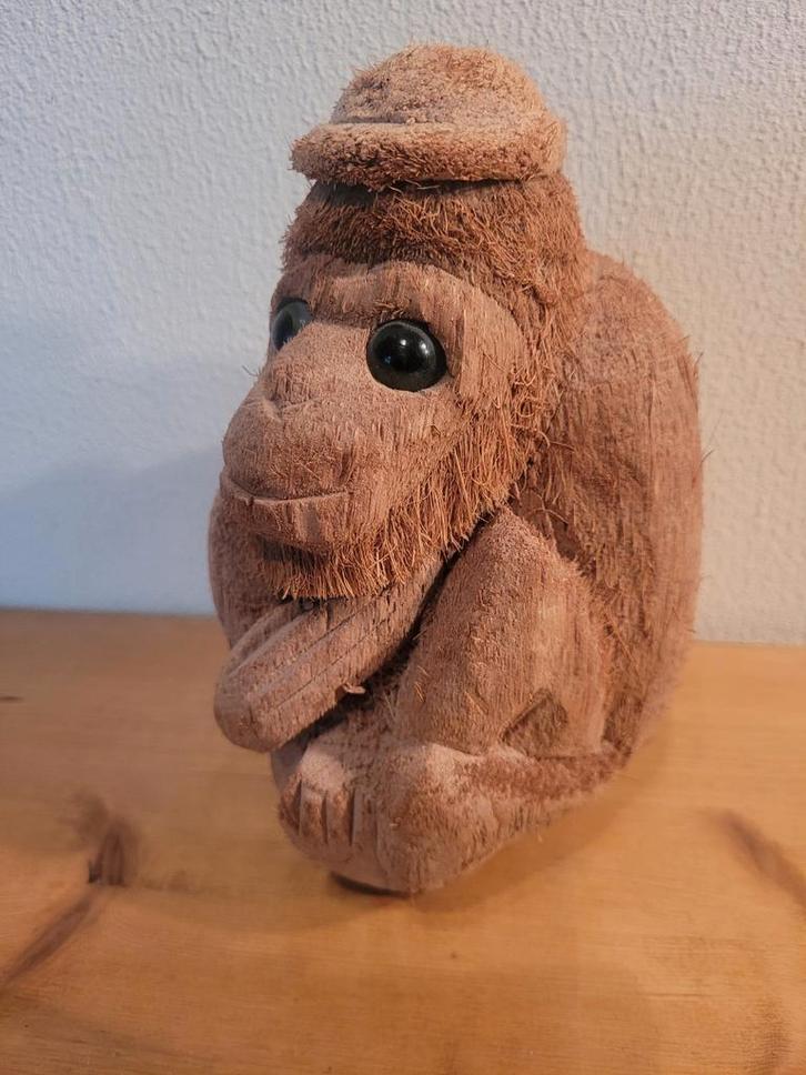 Vintage kokosnoot aap kokosnootaap aapje beeld retro beeldje, Antiek en Kunst, Kunst | Beelden en Houtsnijwerken, Ophalen of Verzenden