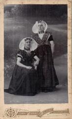 CDV - Zeeuwse Klederdracht - C. Henning - Middelburg, Verzamelen, Gebruikt, Verzenden, Foto, Klederdracht