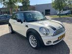 Mini Mini 1.6 Cooper Chili VERKOCHT!, Voorwielaandrijving, Gebruikt, 750 kg, 4 cilinders