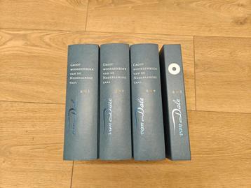 Van Dale Groot Woordenboek - Complete Set beschikbaar voor biedingen