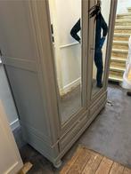 Antieke kast uit Frans chateau . In goede staat!, Antiek en Kunst, Ophalen