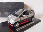 Mercedes-Benz A-klasse Formule 1 Design Hakkinen, Hobby en Vrije tijd, Modelauto's | 1:18, Ophalen of Verzenden, Nieuw, Auto