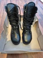 Nieuwe veiliheidslaarzen/kisten met Stalen Neus - Maat 38, Ophalen of Verzenden, Nieuw, Zwart, Werkschoenen