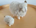 beeldjes schaap met lammetje, volgnr 29, Verzamelen, Beelden en Beeldjes, Ophalen of Verzenden, Zo goed als nieuw, Dier