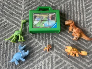 Good dinosaur | Blokkenpuzzel en 5 poppetjes beschikbaar voor biedingen