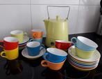 Arzberg Tric Servies - Kleurrijk!, Ophalen of Verzenden, Zo goed als nieuw, Effen, Kop(pen) en/of Schotel(s)