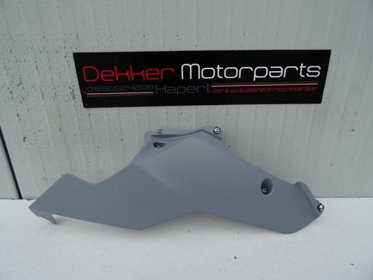 Rechter Onderkuip / Kuipdeel Rechts onder Yamaha YZF R6 2017, Motoren, Onderdelen | Yamaha, Nieuw, Ophalen of Verzenden