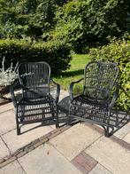 2 Twee rieten rotan stoelen tuinstoelen, Huis en Inrichting, Ophalen of Verzenden, Zo goed als nieuw, Bruin, Twee
