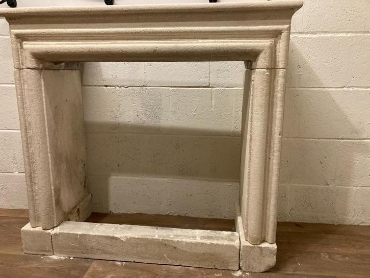 Antieke Franse zandstenen Schouw, Huis en Inrichting, Haarden, Gebruikt, Overige soorten, Ophalen