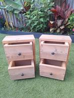 Nachtkastjes steigerhout dubbele lade gebeitst
53x37x19 cm, Huis en Inrichting, Slaapkamer | Nachtkastjes, Ophalen, Zo goed als nieuw