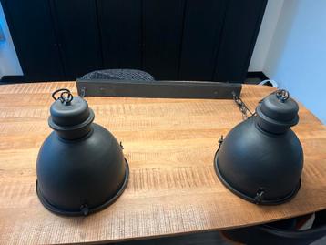 Industriële Hanglamp beschikbaar voor biedingen