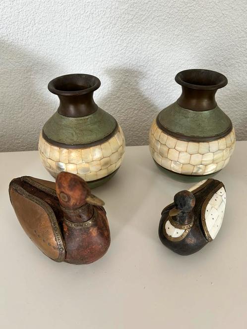 Indiase messing vaasjes (India) & 2 eenden, Huis en Inrichting, Woonaccessoires | Vazen, Zo goed als nieuw, Overige kleuren, Minder dan 50 cm