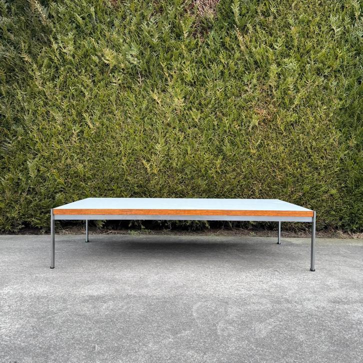020 series - Artifort salontafel door Kho Liang - 1960, Huis en Inrichting, Tafels | Salontafels, Minder dan 50 cm, 50 tot 100 cm