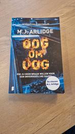 Boek van M.J. Arlidge - Oog om oog - als nieuw, Ophalen of Verzenden, Zo goed als nieuw, M.J. Arlidge