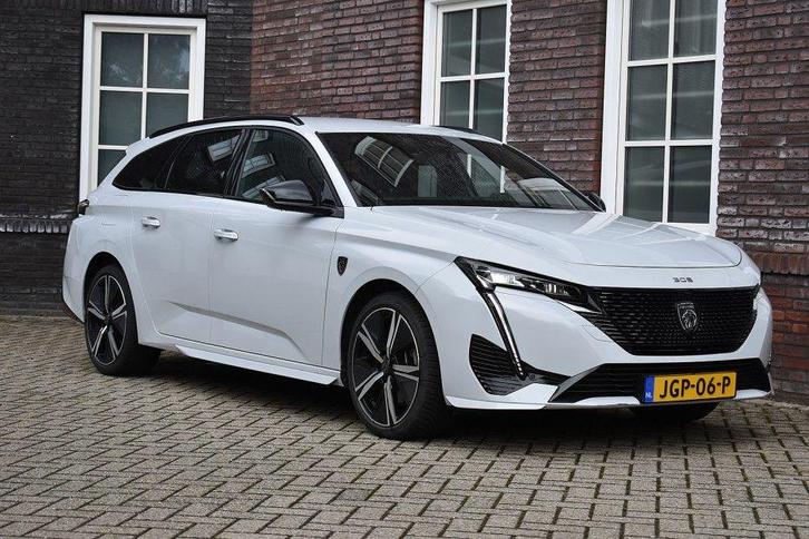 Peugeot 308 SW 1.6 Plug-in Hybrid 225 GT, Auto's, Peugeot, Bedrijf, ABS, Adaptive Cruise Control, Airbags, Alarm, Bluetooth, Climate control
