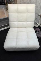 Wit leren fauteuil, Huis en Inrichting, Fauteuils, Ophalen, Gebruikt, Minder dan 75 cm, 50 tot 75 cm