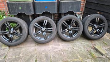 Zwarte 18 inch velgen 5 x 114,3 Renault Trafic Opel Vivaro beschikbaar voor biedingen