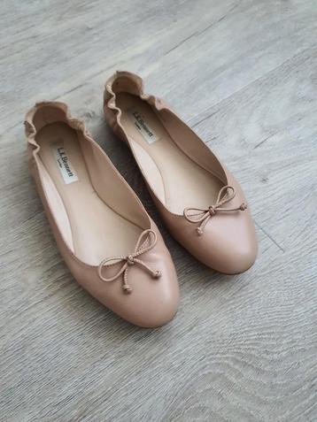 L.K.BENNETT BALLERINA,S NUDEKLEUR MAAT 37 beschikbaar voor biedingen