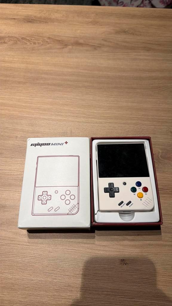 Miyoo mini plus - Retro gaming nieuwstaat, Spelcomputers en Games, Games | Overige, Zo goed als nieuw, Ophalen of Verzenden
