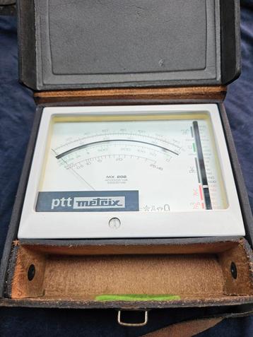 Metrix MX202 multimeter met leren tas beschikbaar voor biedingen