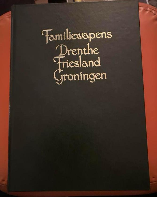 Noord Nederlandse Heraldiek   Fam wapens uit Dr, Gro en Fr, Boeken, Geschiedenis | Wereld, Gelezen, Europa, Ophalen of Verzenden