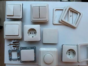 Peha inbouw schakelmateriaal beschikbaar voor biedingen