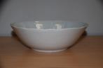 Witte ronde schaal.                Oudje., Ophalen of Verzenden, Rond, Porselein of Keramiek