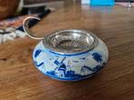 Delfts Blauw theezeefje met verzilverd zeefje, Antiek en Kunst, Ophalen of Verzenden