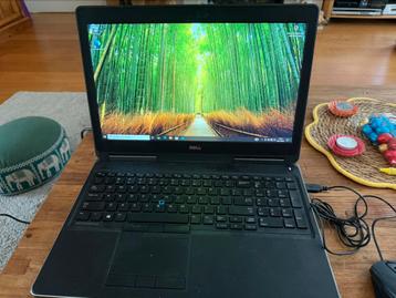 Dell laptop i7  beschikbaar voor biedingen