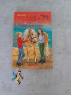 Gertrud Jetten - Magie op de manege, Fictie algemeen, Ophalen of Verzenden, Zo goed als nieuw, Gertrud Jetten