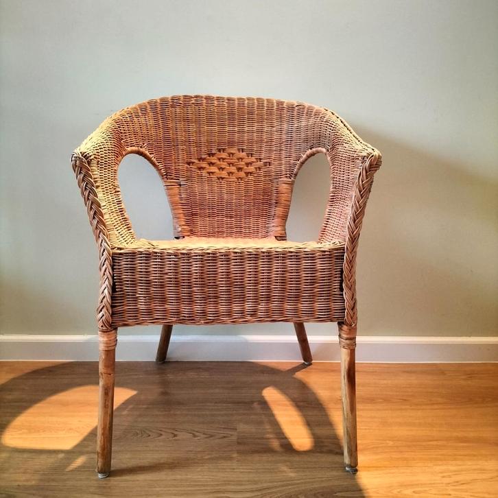 Gratis rieten stoel, Huis en Inrichting, Stoelen, Gebruikt, Eén, Riet of Rotan, Bruin, Ophalen of Verzenden