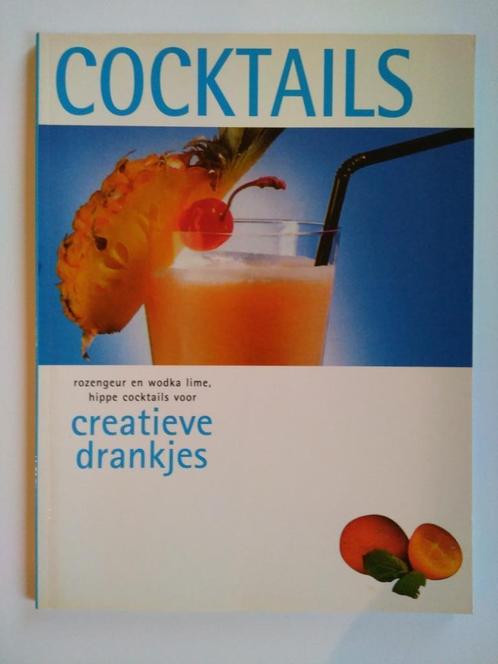 Cocktails rozengeur en wodka lime, Boeken, Kookboeken, Zo goed als nieuw, Ophalen of Verzenden