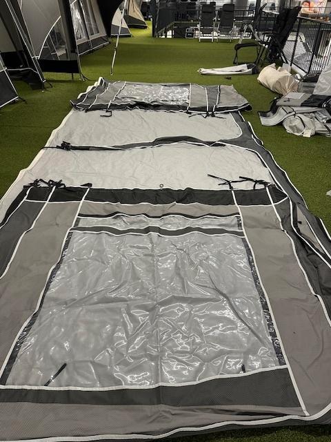 Unico Bologna 280  + petluifel maat 14, Caravans en Kamperen, Voortenten en Luifels, Zo goed als nieuw, Overige merken, Ophalen