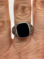 A387 Prachtige zilveren onyx ring maat 18, Sieraden, Tassen en Uiterlijk, Antieke sieraden, Ophalen of Verzenden, Zilver, Ring