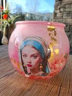 Glazen bolvaas met 'Meisje met de parel' decoupage, Ophalen, Overige kleuren, Minder dan 50 cm, Glas