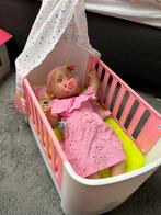 Baby born bedje, Ophalen, Zo goed als nieuw, Babypop