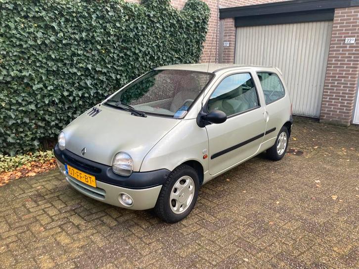 Leuke Renault Twingo 1.2 2000 initiale Paris airco leder, Auto's, Renault, Particulier, Benzine, Hatchback, Handgeschakeld, Origineel Nederlands