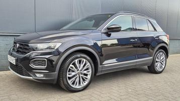 Volkswagen T-Roc  1.5 TSI Sport*navi*clima*Led*lane ass*vitr beschikbaar voor biedingen