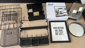 Woonaccessoires zwart metaal beschikbaar voor biedingen