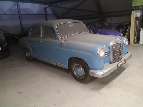 Mercedes Ponton D 180, Auto's, Oldtimers, Particulier, Trekhaak, Mercedes-Benz, Diesel, Sedan, Handgeschakeld, Blauw, Bruin, Ophalen