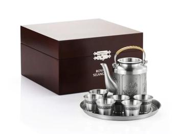 Royal Selangor 4-seasons theeset (tin) beschikbaar voor biedingen
