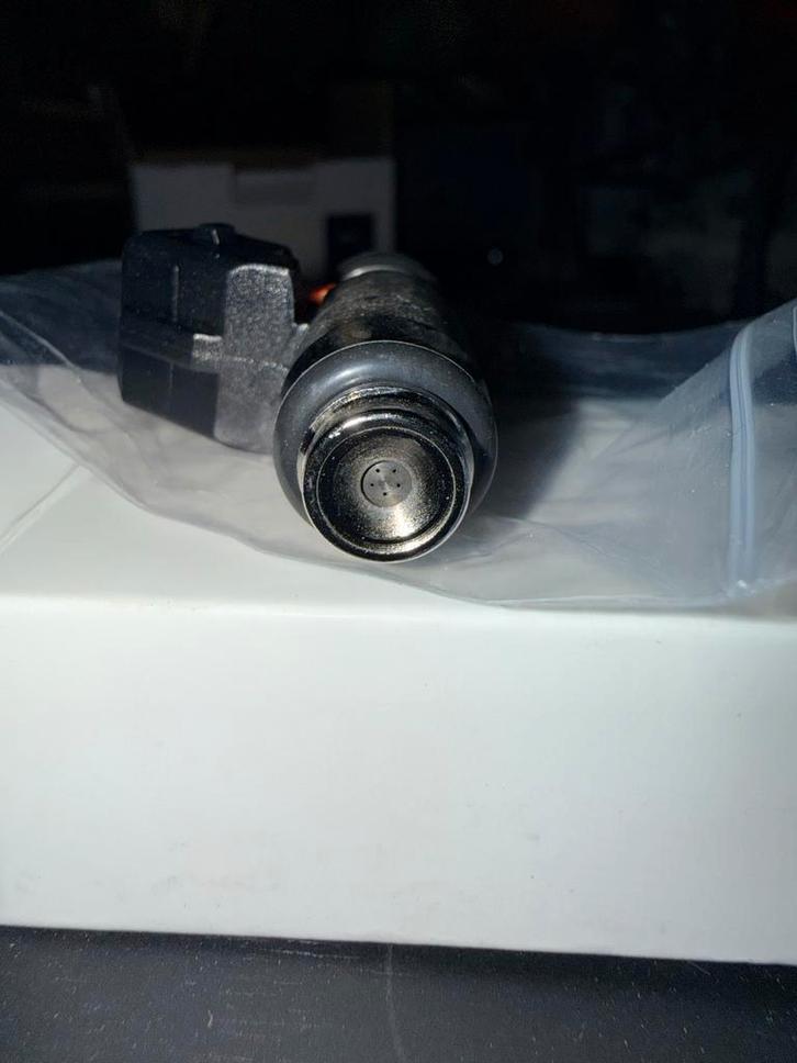 Nieuwe IWP048 Brandstofinjector Piaggio Aprilia Gilera 400-5, Motoren, Tuning en Styling, Ophalen