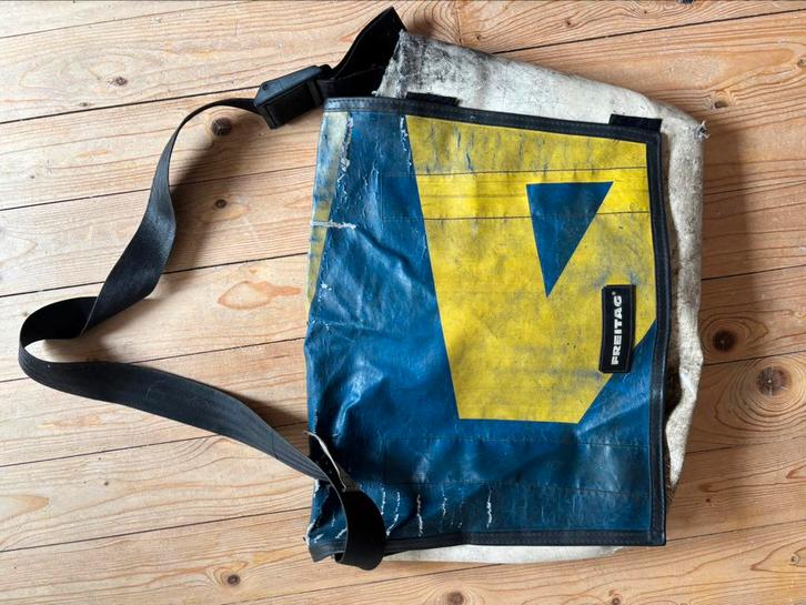 Grote Freitag schoudertas, Sieraden, Tassen en Uiterlijk, Tassen | Schoudertassen, Gebruikt, Overige merken, Ophalen